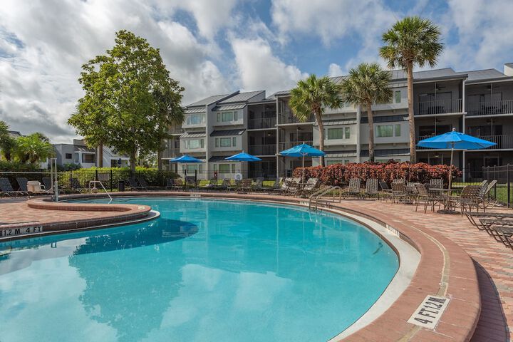 Pool 5 of 24