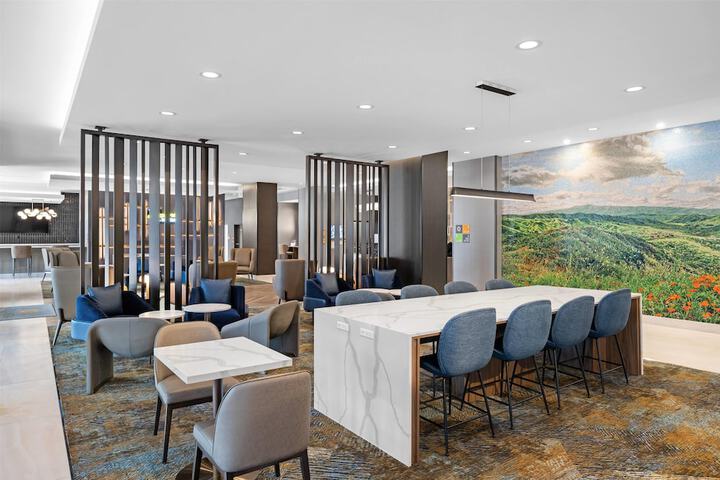 La Quinta Inn & Suites by Wyndham La Habra