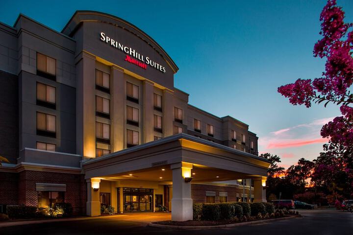 Hotel 4 of 24