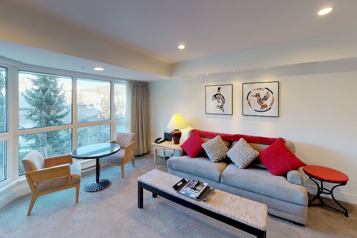 Le Chamois by Whistler Premier