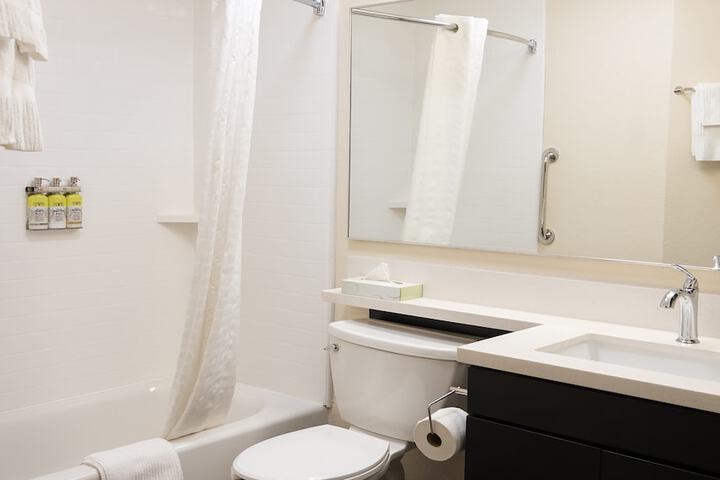 Candlewood Suites Bay City by IHG