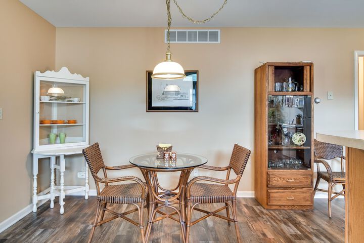 Tonawanda Vacation Rental 13 Mi to Niagara Falls