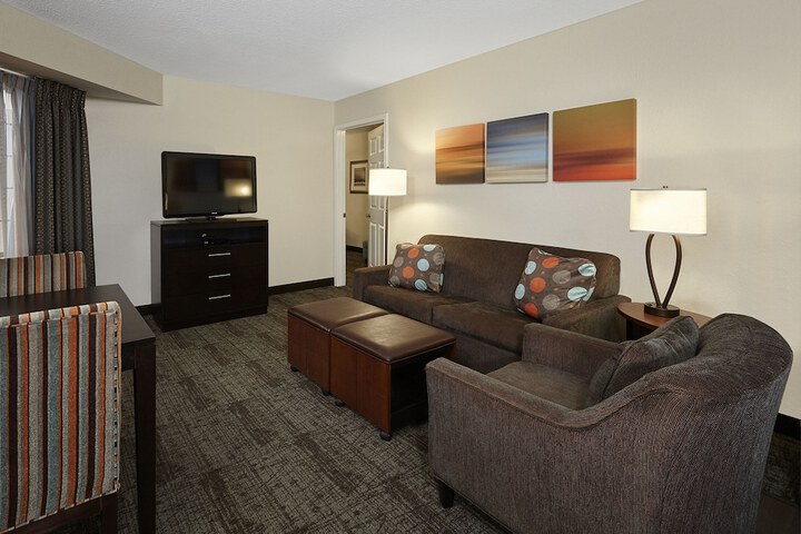 Staybridge Suites South Springfield by IHG