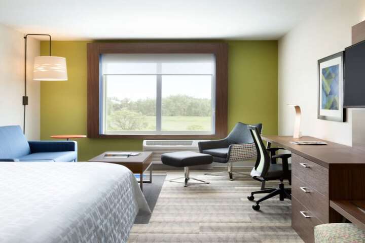 Holiday Inn Express and Suites Asheboro by IHG
