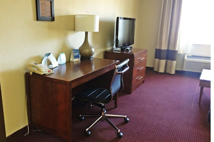 Room 60 of 90