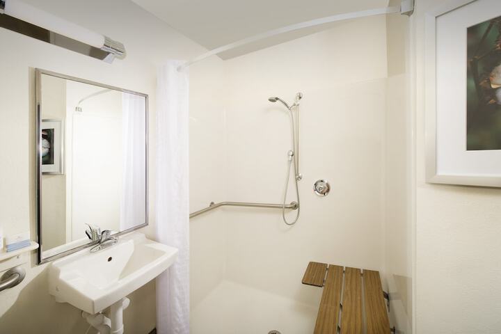 Room 17 of 55