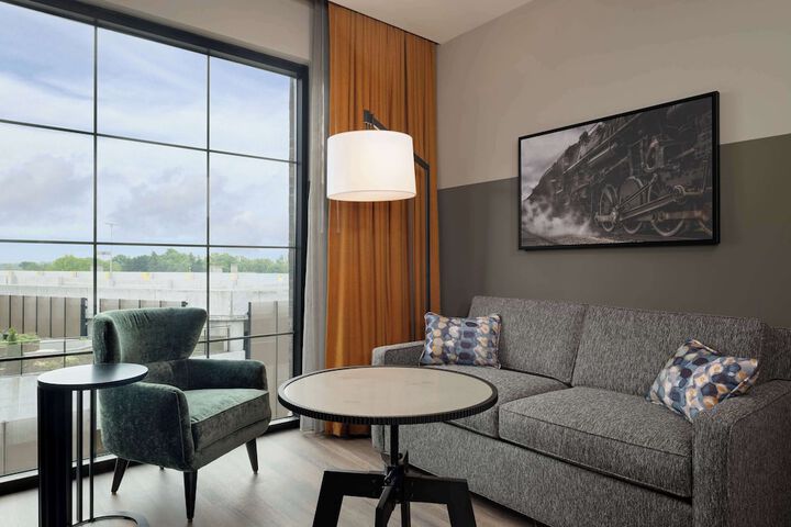 Hotel Nickel Plate Fishers Tapestry Collection by Hilton