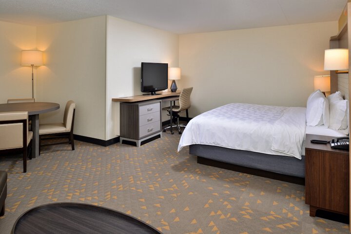 Room 26 of 72