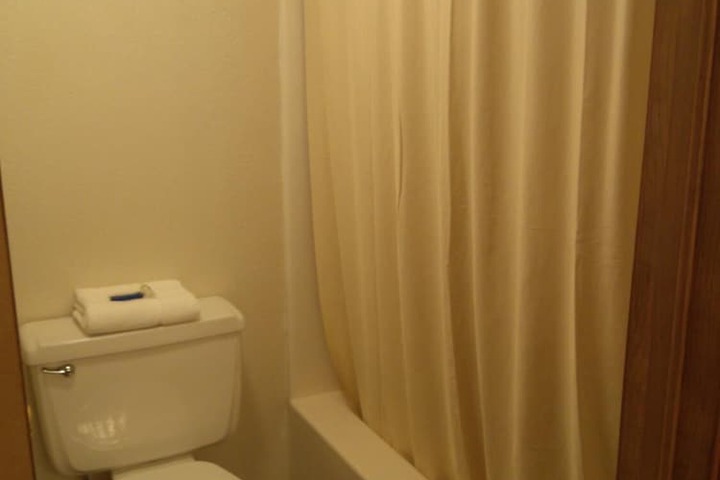Room 31 of 37