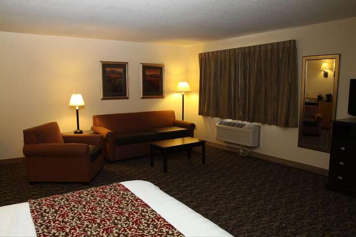Room 10 of 23
