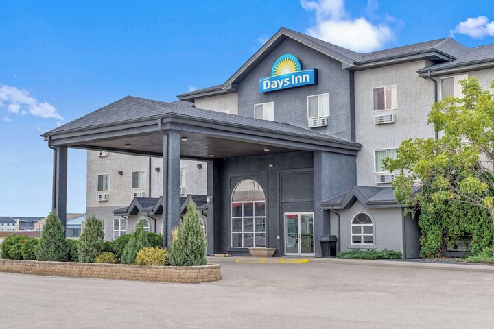 Days Inn by Wyndham Steinbach