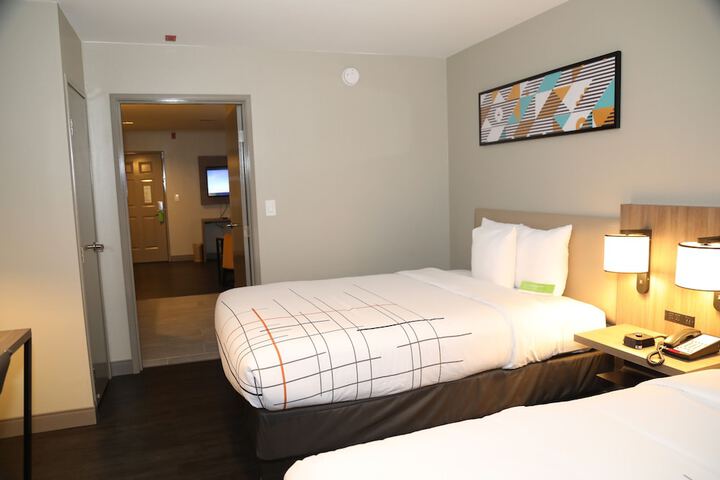 Room 42 of 67