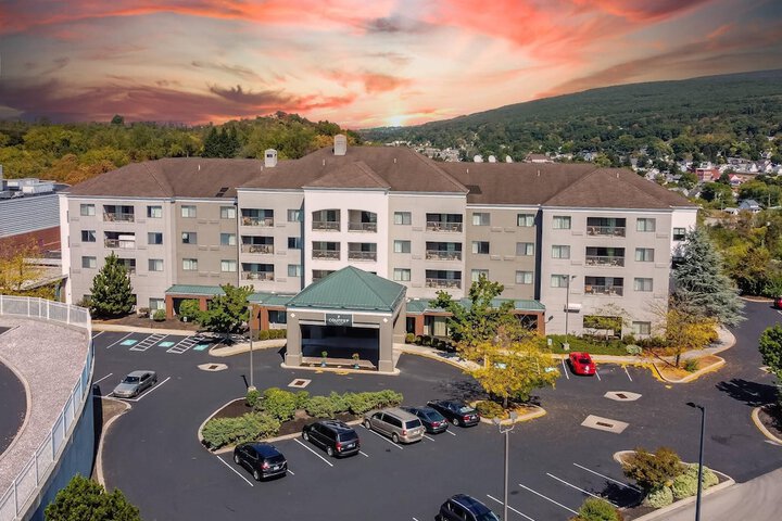 Country Inn & Suites by Radisson Convention Center