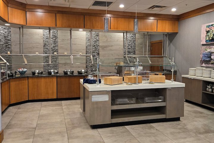 DoubleTree by Hilton Rochester