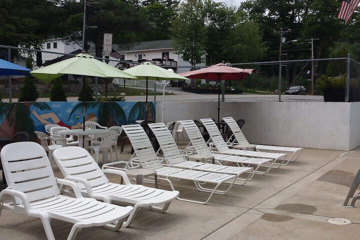 Sundeck 60 of 60