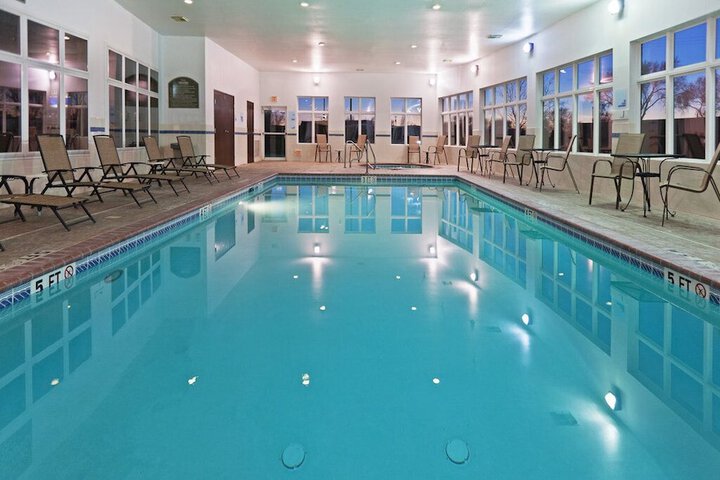 Pool 6 of 27