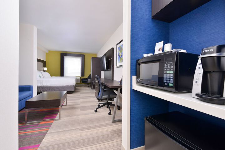 Room 34 of 55