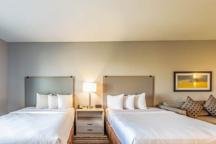 Room 21 of 43