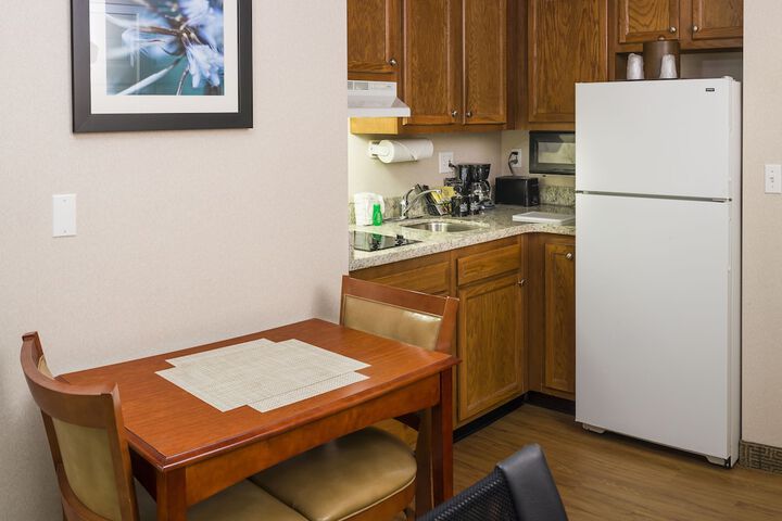 Smart Suites an Ascend Collection Hotel