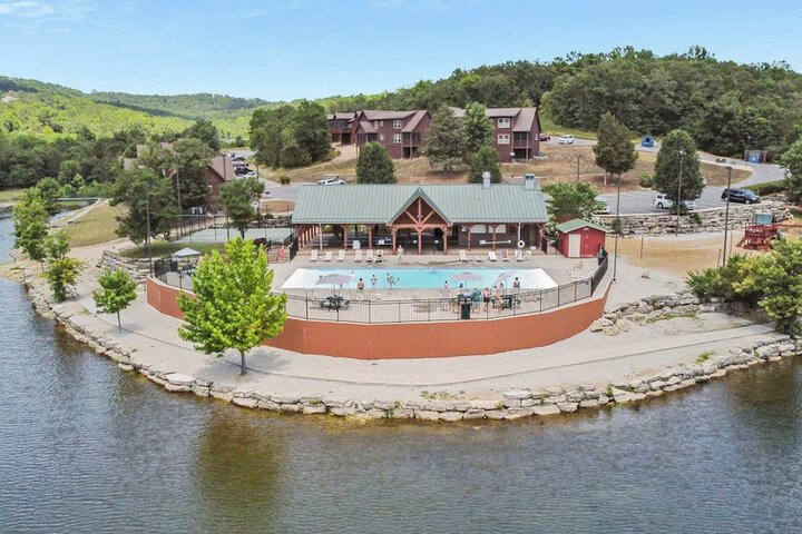 Retreat at Par Lane - Family Friendly Condo