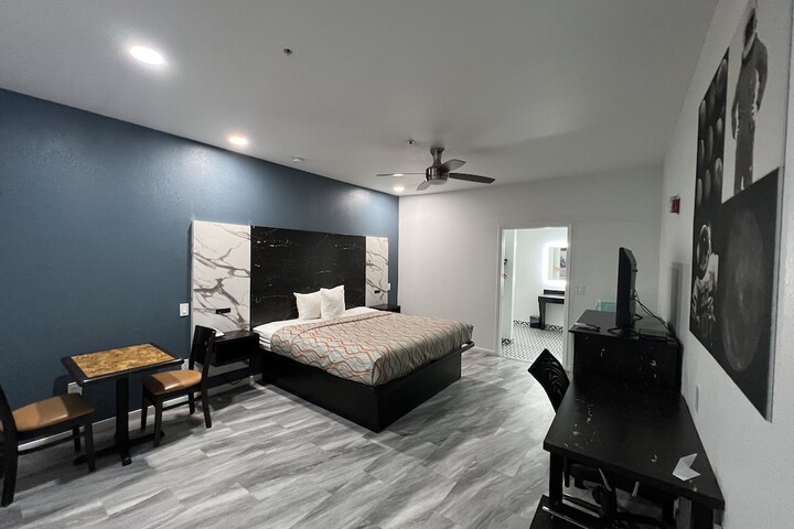 Room 14 of 52