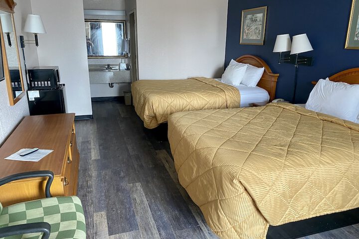Room 19 of 52