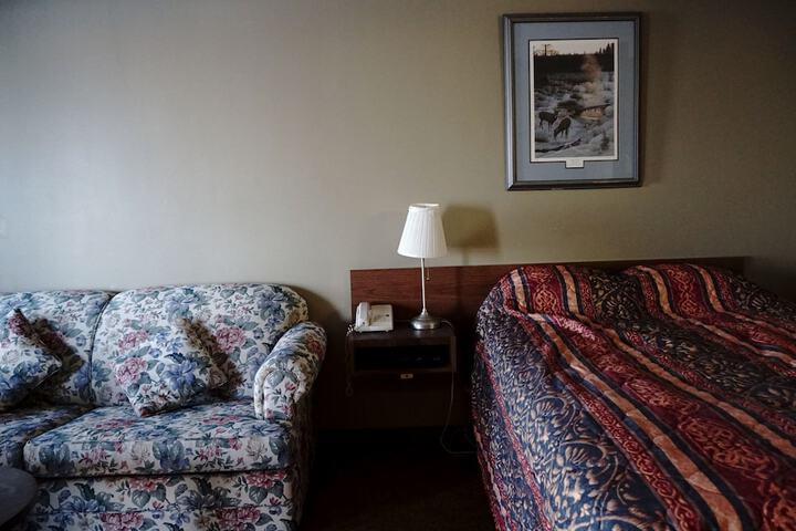 Room 17 of 54