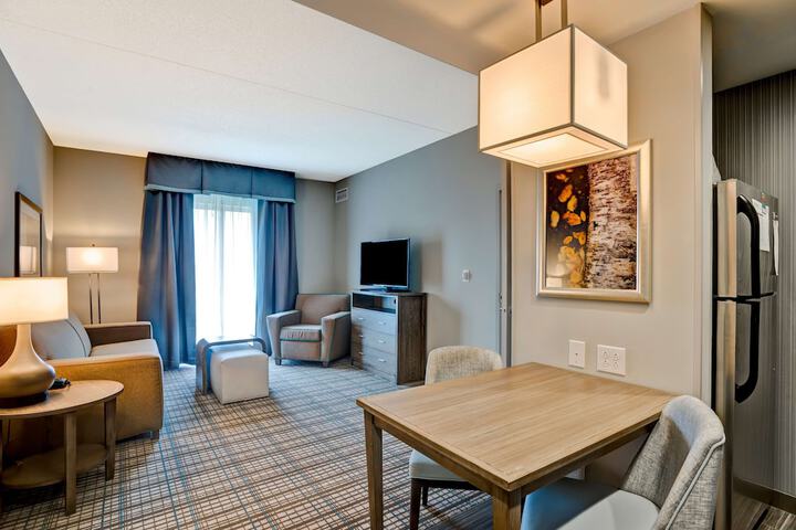 Room 32 of 54