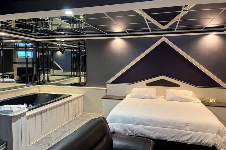 Room 46 of 50