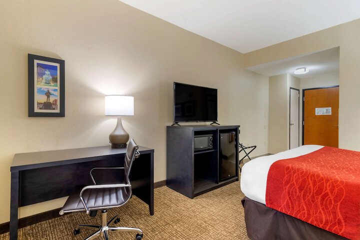 Room 15 of 52