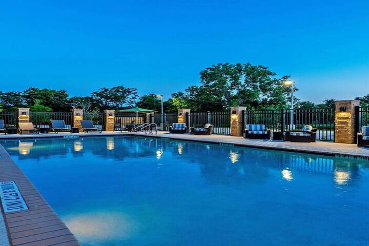 Pool 7 of 57
