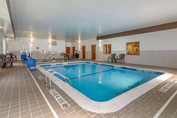 Pool 5 of 39