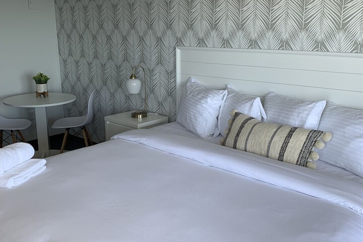 The Grandview Hotel