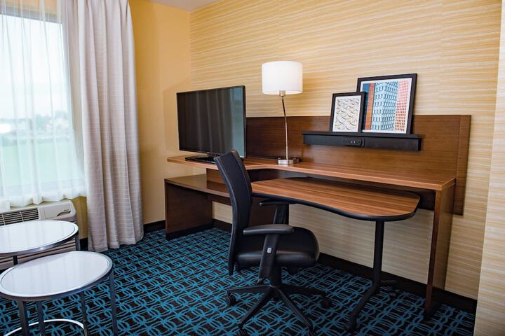 Room 16 of 23