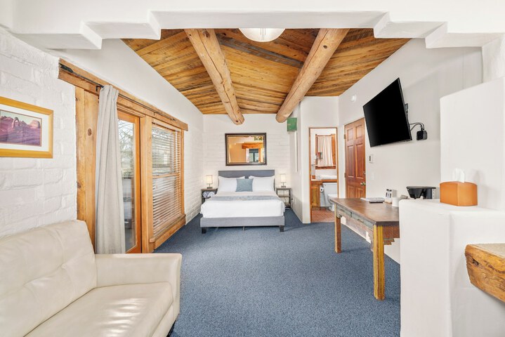Chipeta Lodge