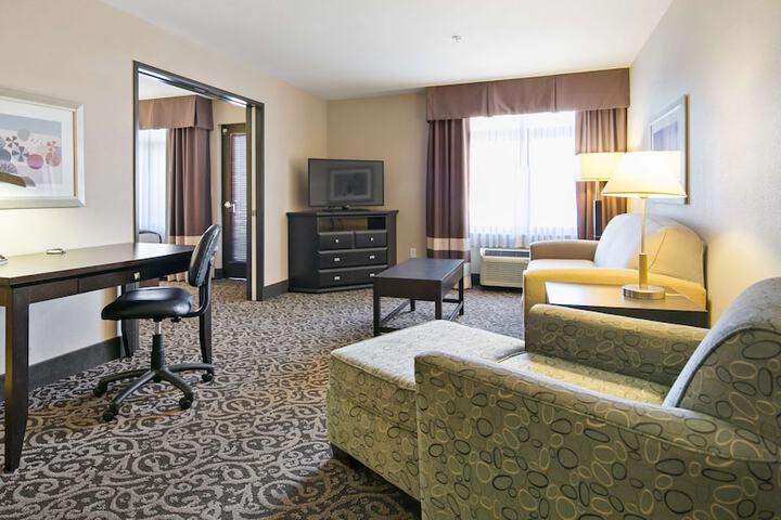 Room 20 of 37