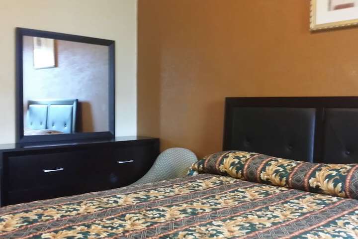 Room 37 of 38