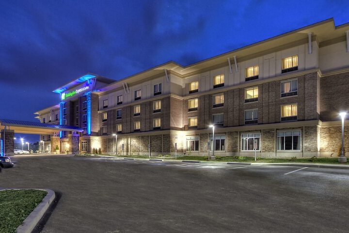 Holiday Inn Express & Suites Pittsburgh SW - Southpointe by IHG