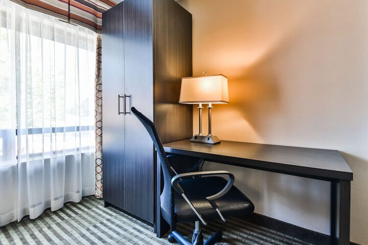 Room 26 of 62