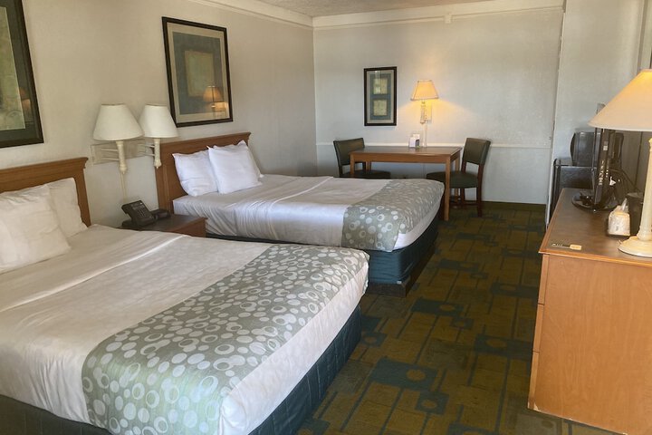 Room 33 of 41