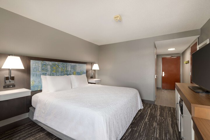 Room 19 of 40