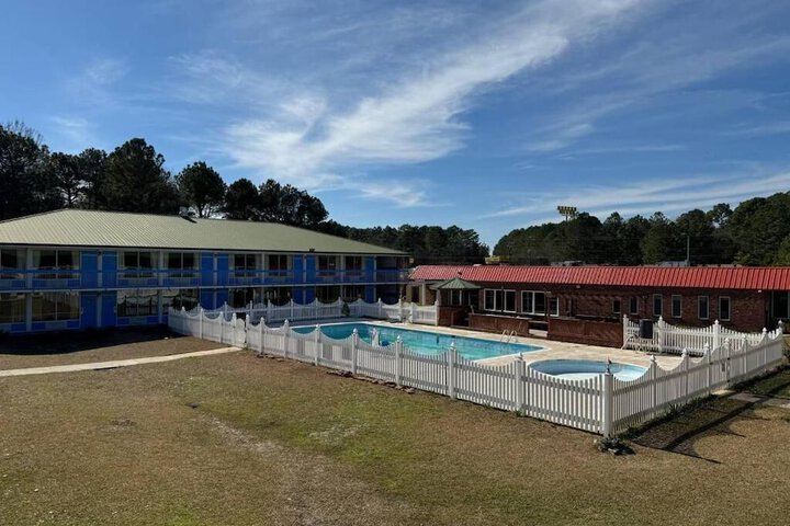 Hotel 2 of 14