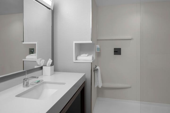 Courtyard by Marriott Charleston Summerville