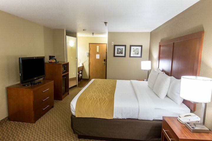 Room 22 of 73