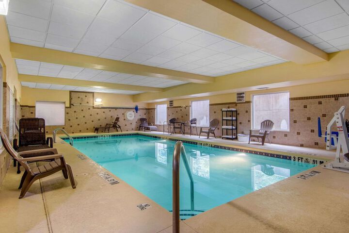Pool 3 of 25