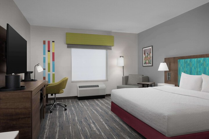 Hampton Inn & Suites Durham / North I-85
