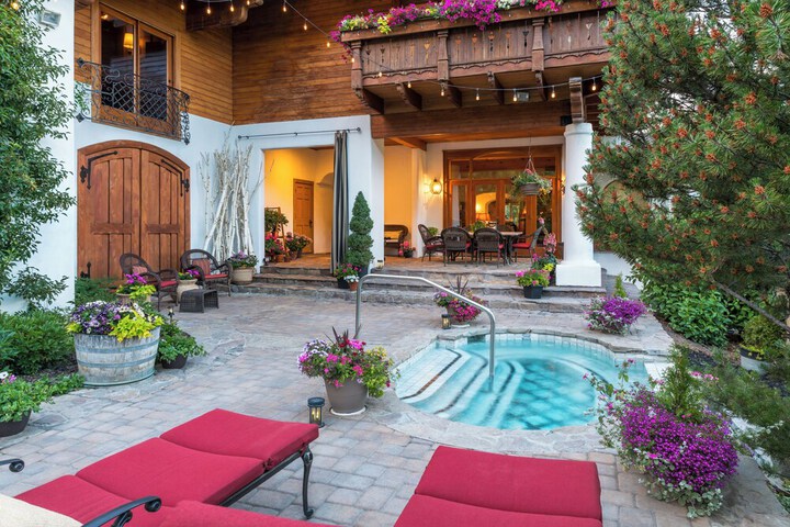 Terrace/Patio 41 of 46