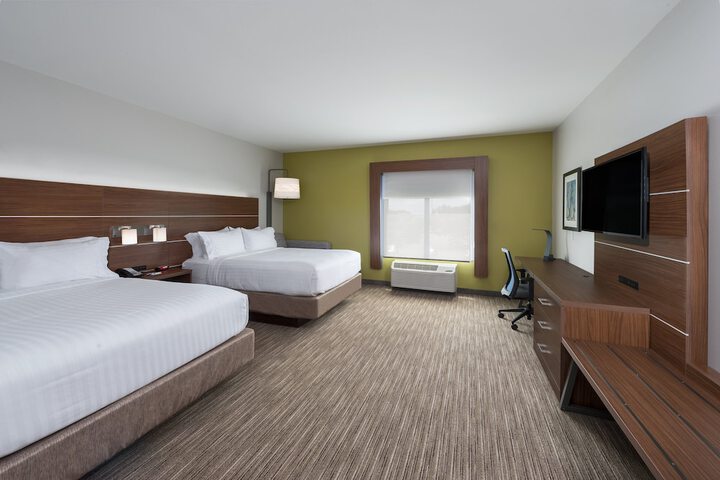 Room 25 of 42