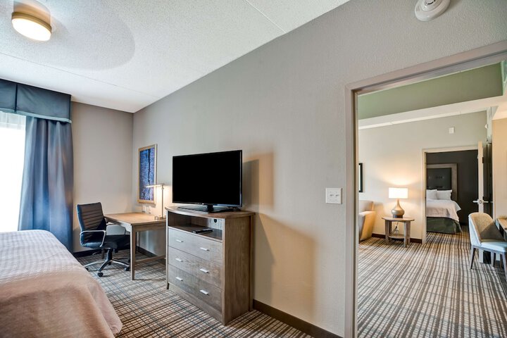 Room 34 of 54