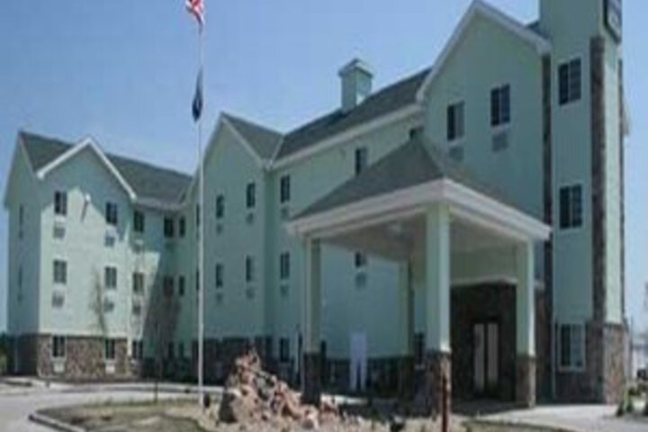 Hotel 5 of 100